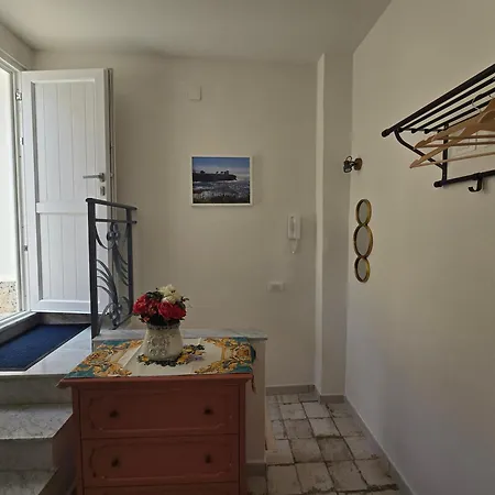 Azzurra Терразини